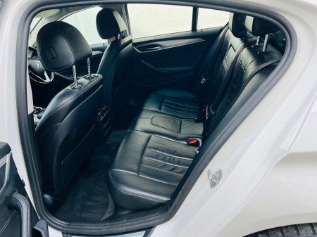 2019 BMW 5 Series - photo 5