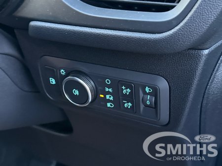 2024 Ford Kuga - thumbnail 23