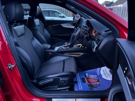 2017 Audi A4 - thumbnail 5