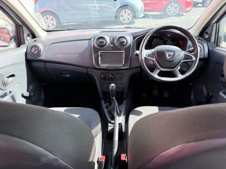 2018 Dacia Sandero - thumbnail 11