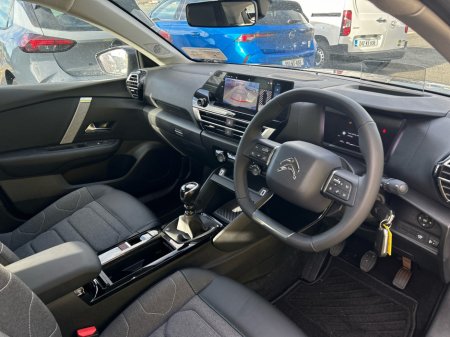 2025 Citroen C4 PLUS PURETECH 130 MY42 €29,950 thumbnail