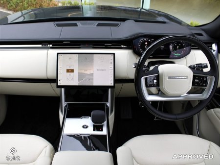 2026 Land Rover Range Rover 3.0 PHEV 460PS Autobiography €180,260 thumbnail