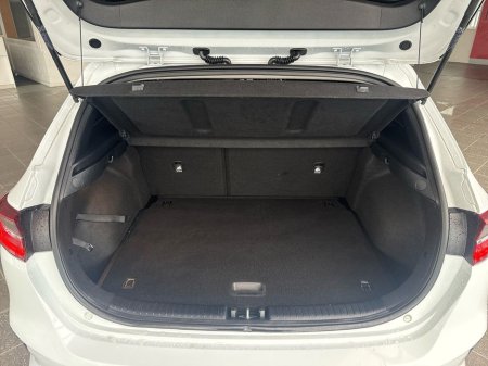 2019 Kia Ceed 1.6 K3 Diesel €15,975 thumbnail