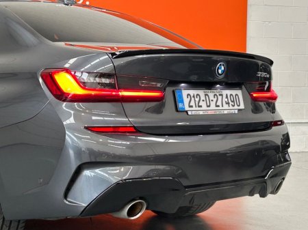 2021 BMW 3 Series - thumbnail 10