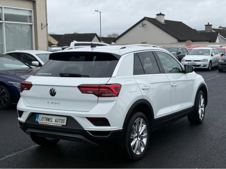 2022 Volkswagen T-Roc STYLE 2.0 150BHP AUTO * REAR VIEW CAMERA, PARKING SENSORS FRONT & REAR, APPLE CARPLAY//ANDROID AUTO, ADAPTIVE CRUISE CONTROL, ISOFIX CHILD SEAT ANCHOR, DUAL ZONE CLIMATE CONTROL, 2 YEAR NEW NCT * €30,950 thumbnail