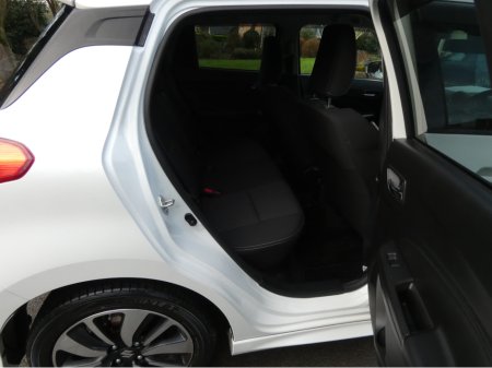 2017 Suzuki Swift 1.0 TURBO  RS AUTO €11,950 thumbnail