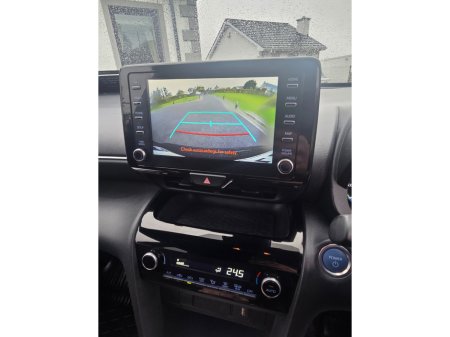 2023 Toyota Yaris - thumbnail 14