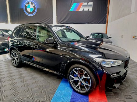 2021 BMW X5 ** RESERVED*** X5 45E M SPORT PRO (BIG SPEC) PAN ROOF -- TECH PLUS PACK- PARK ASSIST PLUS PACK- DRIVER ASSIST PROFESSIONAL PACK- MASSAGE SEATS -- CLIMATE SEATS -- SOFT CLOSE DOORS-  HEADS UP DISPLAY - €68,950