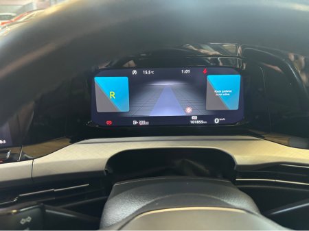 2023 Volkswagen Golf - thumbnail 10