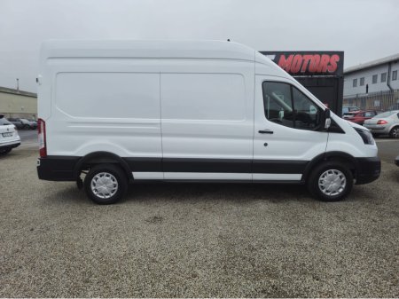 2020 Ford Transit - photo 5