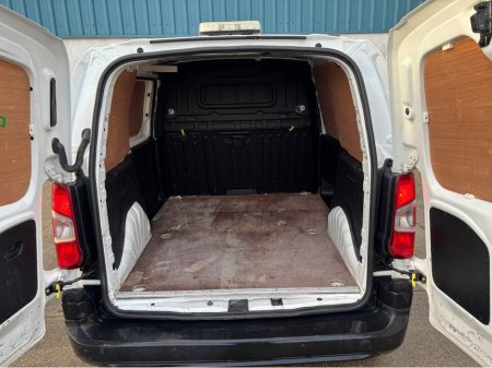 2020 Citroen Berlingo K9 LX 1.5 BLUEHDI 75 650KG M 3 €10,950 thumbnail