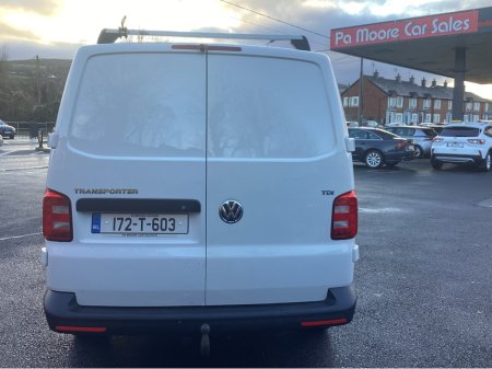 2017 Volkswagen Transporter ** ONLY 137KMS * CAMERA €15,950 thumbnail