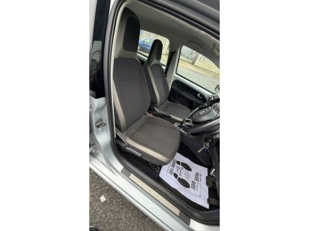 2014 Volkswagen up! - thumbnail 12