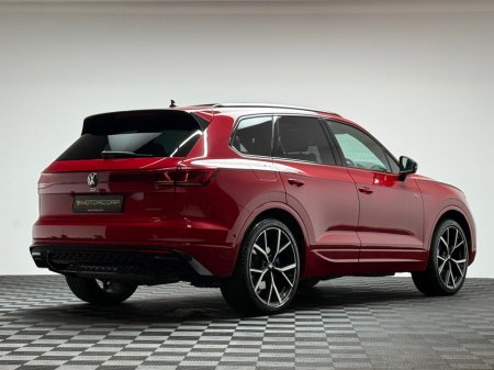 2025 Volkswagen Touareg - thumbnail 7