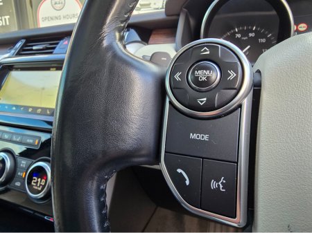 2017 Land Rover Discovery - thumbnail 30