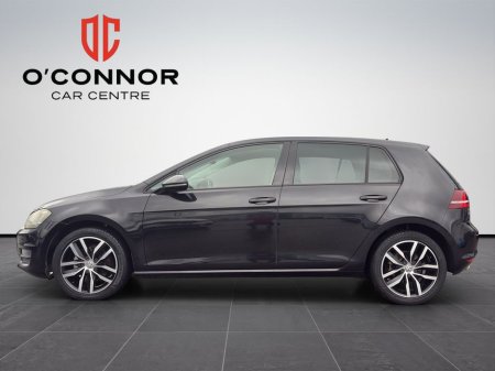 2017 Volkswagen Golf “Practical on the outside, spicy on the inside.” €17,888 thumbnail