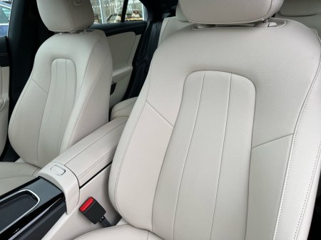 2025 Mercedes-Benz CLA Class - thumbnail 17