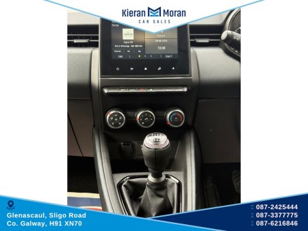 2022 Renault Clio - thumbnail 15