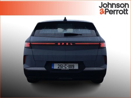 2025 Opel Grandland Elegance PureTech 136 MHEV €37,900 thumbnail