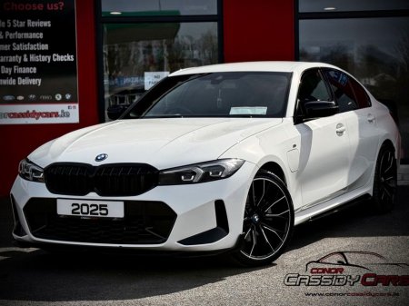 2025 BMW 3 Series - thumbnail 1