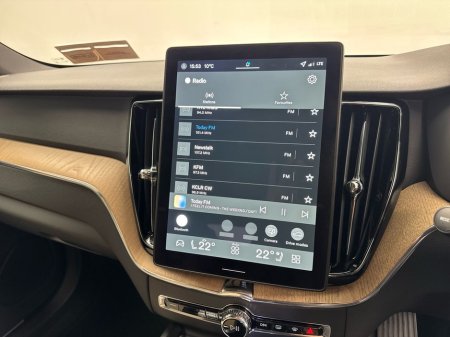 2026 Volvo XC60 - thumbnail 15