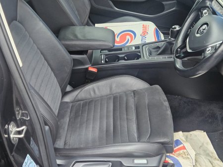 2018 Volkswagen Passat 1.6 TDI 120HP Highline €17,450 thumbnail