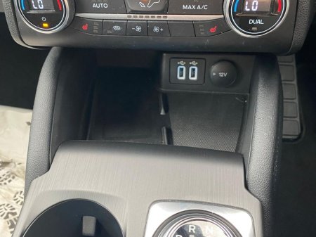 2021 Ford Focus - thumbnail 29