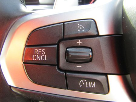 2018 BMW 5 Series - thumbnail 29