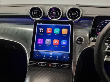 2025 Mercedes-Benz GLC Class - thumbnail 16