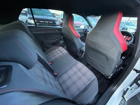 2021 Volkswagen Golf - thumbnail 17