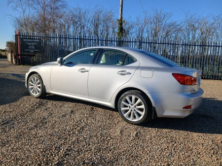 2009 Lexus IS 300 h - thumbnail 6