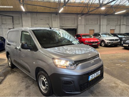 2023 Fiat Doblo 1.5 LWB 3 seat 6 speed price €12195 plus vat €12,195