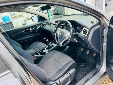 2014 Nissan Qashqai 1.5 DSL SV €5,750 thumbnail