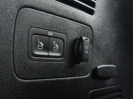 2024 Kia Sorento DSL PE 7S €56,950 thumbnail