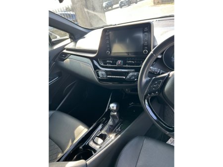 2020 Toyota C-HR - thumbnail 9