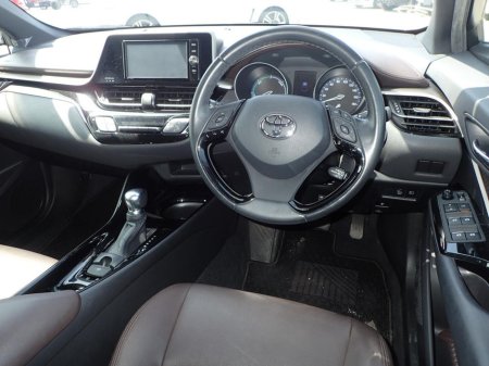 2017 Toyota C-HR G Spec €17,500 thumbnail