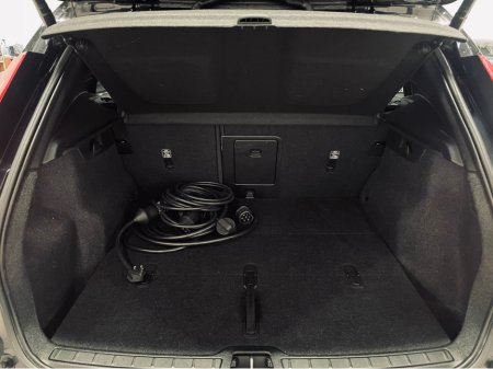 2023 Volvo XC40 - thumbnail 22