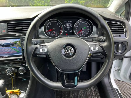 2017 Volkswagen Golf - photo 4
