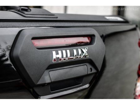 2026 Toyota Hilux - thumbnail 16