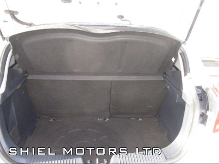 2016 Kia Rio - thumbnail 15