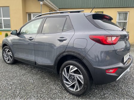 2021 Kia Stonic - thumbnail 2