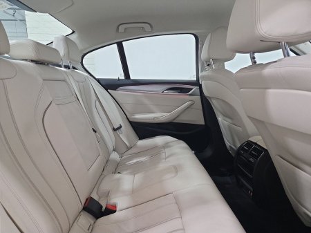 2022 BMW 5 Series 520d SE Saloon €37,950 thumbnail