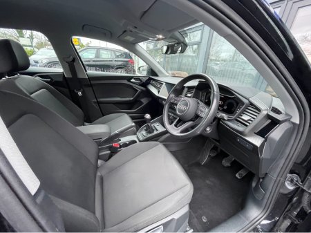 2022 Audi A1 - thumbnail 7