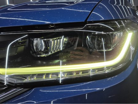 2020 Volkswagen T-Cross - thumbnail 3