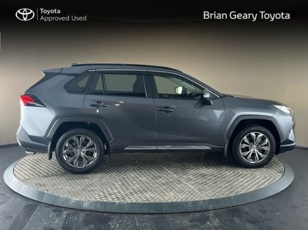 2024 Toyota Rav4 SOL Hybrid €44,950 thumbnail