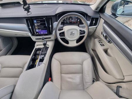 2017 Volvo S90 - thumbnail 25