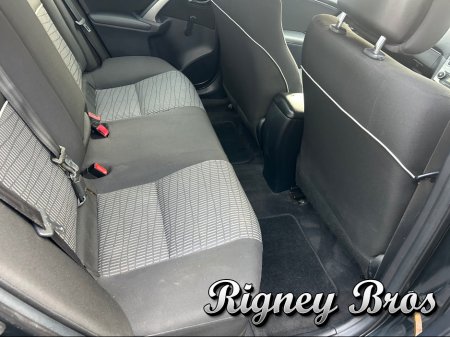 2014 Toyota Avensis 2.0 D-4D AURA 4DR €6,500 thumbnail