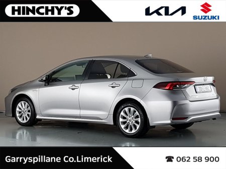 2020 Toyota Corolla - view 3