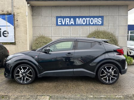 2022 Toyota C-HR GR SPORT AUTOMATIC HYBRID 1.8 PETROL //HALF LEATHER HEATED SEATS//ADAPTIVE CRUISE CONTROL//KEYLESS ENTRY//REVERSE CAMERA// €29,950 thumbnail