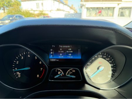 2015 Ford Focus - thumbnail 14